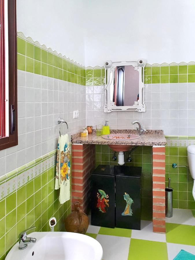 En-Suite Bedroom With Private Entrance At Casa Sofija Sedella Exterior photo